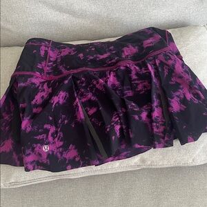 Lululemon tennis skirt Purple and Black Patterned Skirt size 4